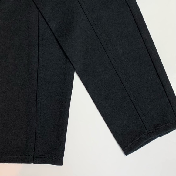 The Limited Leggings - Picture 3 of 8